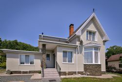 Дом на Рябиновой