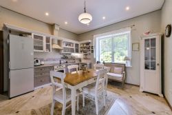 Дом на Рябиновой