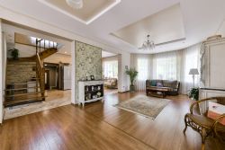 Дом на Рябиновой