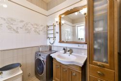 Дом на Рябиновой